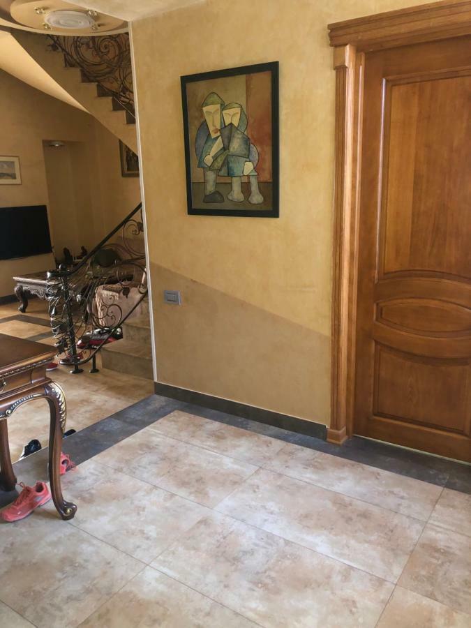 Luxury Tumanyan Apartment Erivan Dış mekan fotoğraf