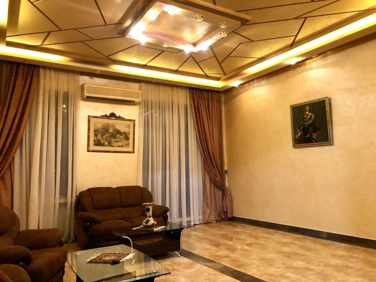 Luxury Tumanyan Apartment Erivan Dış mekan fotoğraf
