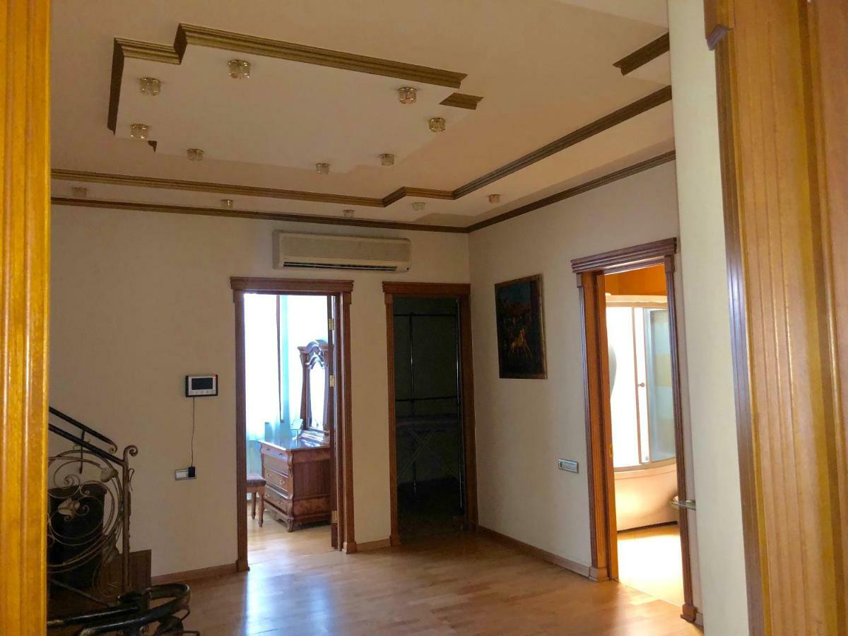 Luxury Tumanyan Apartment Erivan Dış mekan fotoğraf
