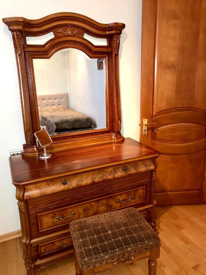 Luxury Tumanyan Apartment Erivan Dış mekan fotoğraf