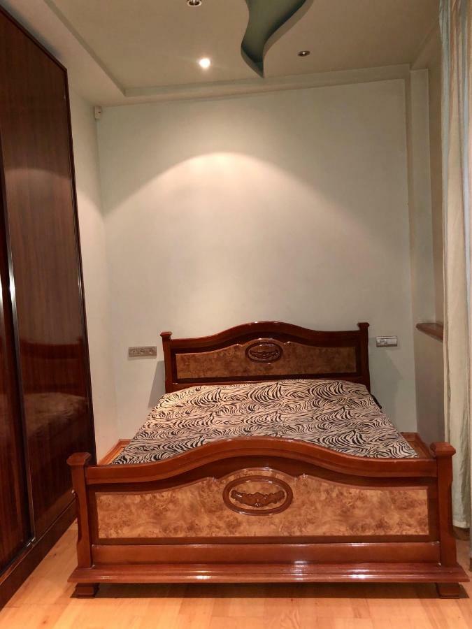 Luxury Tumanyan Apartment Erivan Dış mekan fotoğraf
