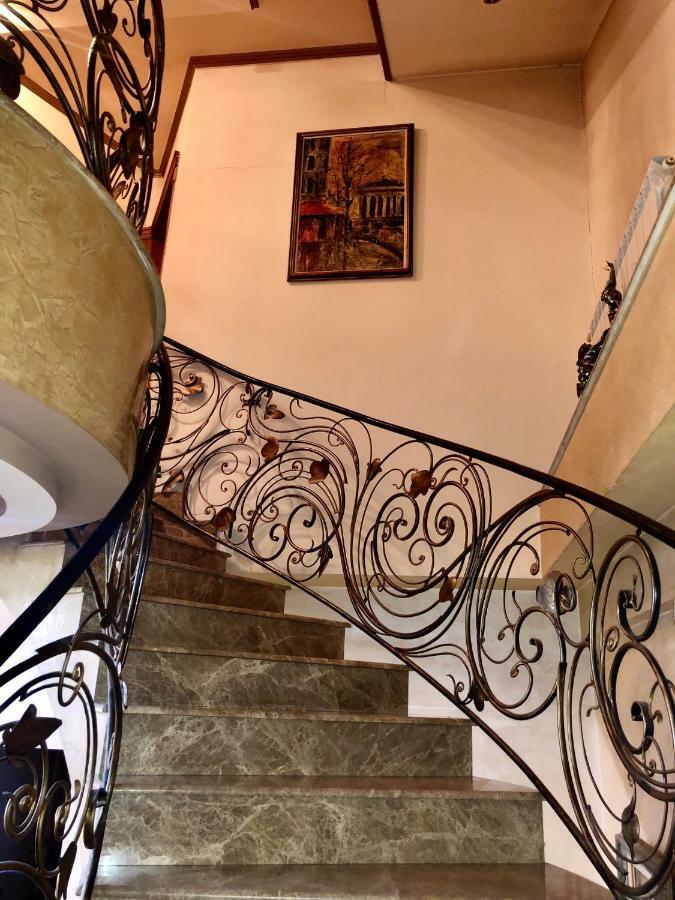 Luxury Tumanyan Apartment Erivan Dış mekan fotoğraf